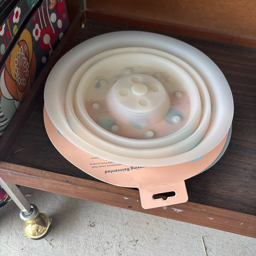 Silicone MAGNETIC microwave food cover